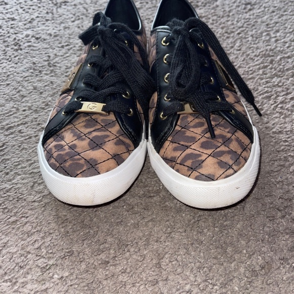 GBG G by Guess Los Angeles Leopard Sneakers - Picture 6 of 7